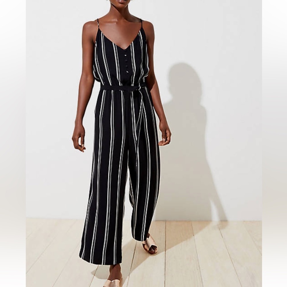 LOFT Black and White Striped Jumpsuit with Wide-Leg Design sz 4